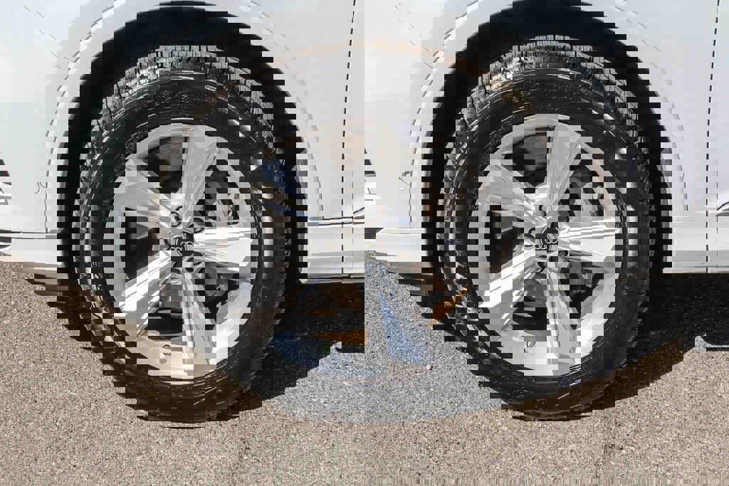 Used 2023 Audi Q7 2.0T Premium Plus w/ Premium Plus Package image 9