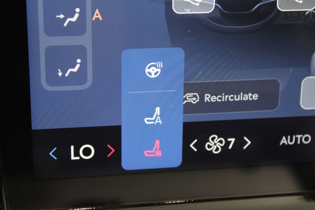 New 2027 Lincoln Navigator L Premier RWD image 52