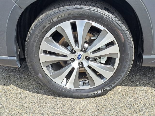 Used 2019 Subaru Ascent Limited AWD/4WD image 18