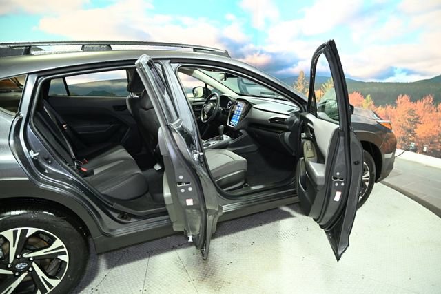 Used 2025 Subaru Crosstrek 2.0i Premium w/ Crosstrek Mirror Package image 43