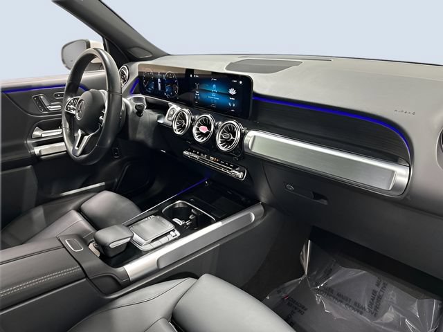 Used 2023 Mercedes-Benz GLB 250 4MATIC image 12