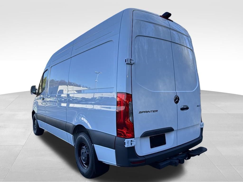New 2025 Mercedes-Benz Sprinter 2500 image 3
