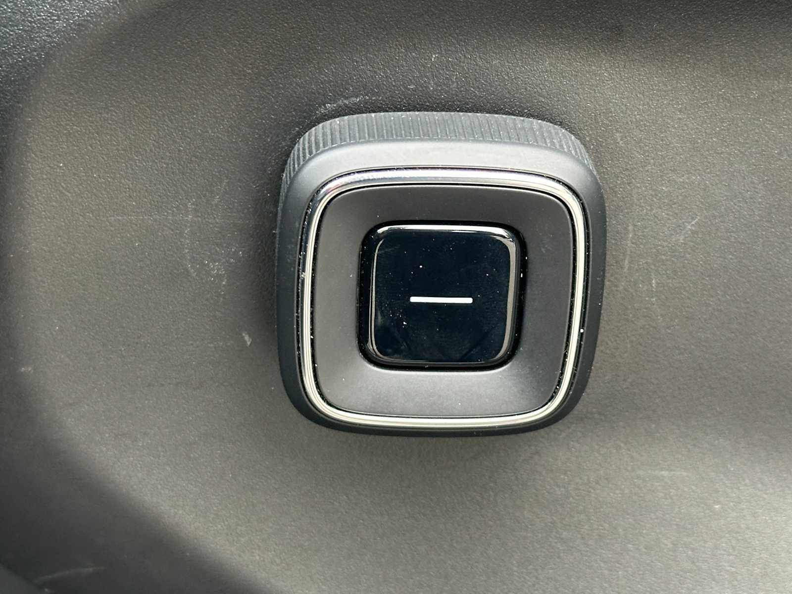 Used 2025 Volvo EX90 Ultra image 22