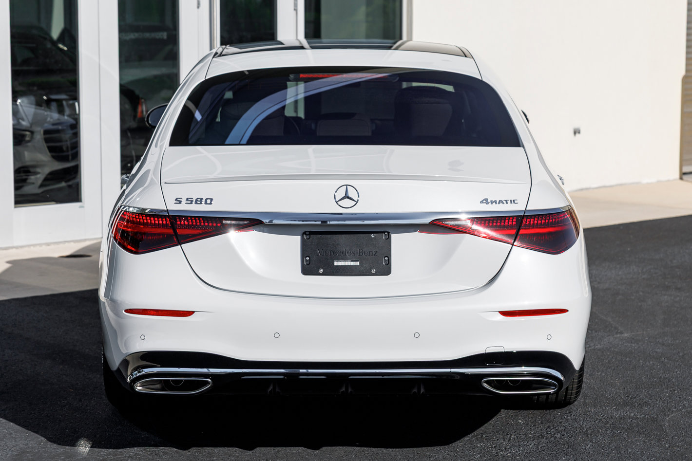Used 2025 Mercedes-Benz S 580 4MATIC Sedan image 13