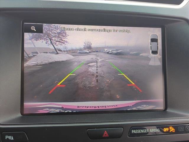 Used 2016 Ford Explorer XLT w/ Equipment Group 202A image 13