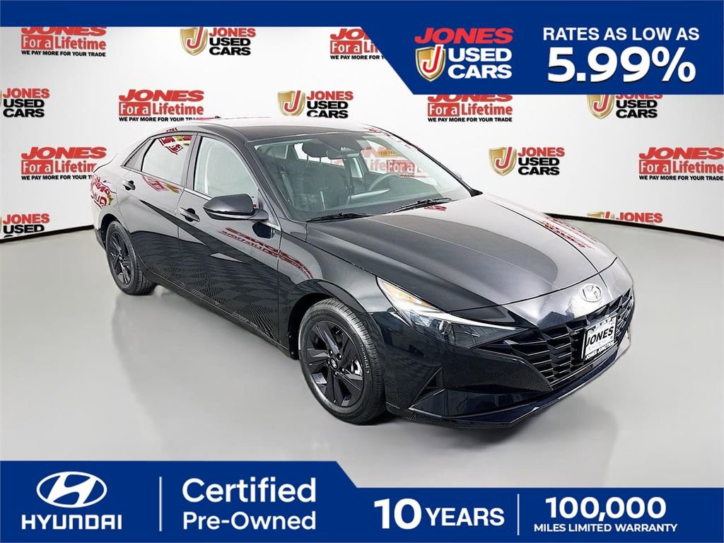 Certified 2022 Hyundai Elantra SEL w/ Cargo Package image 1