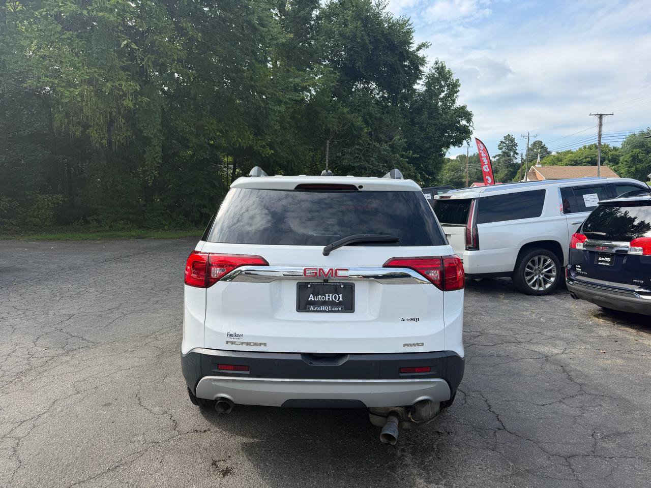Used 2017 GMC Acadia SLT AWD/4WD image 7