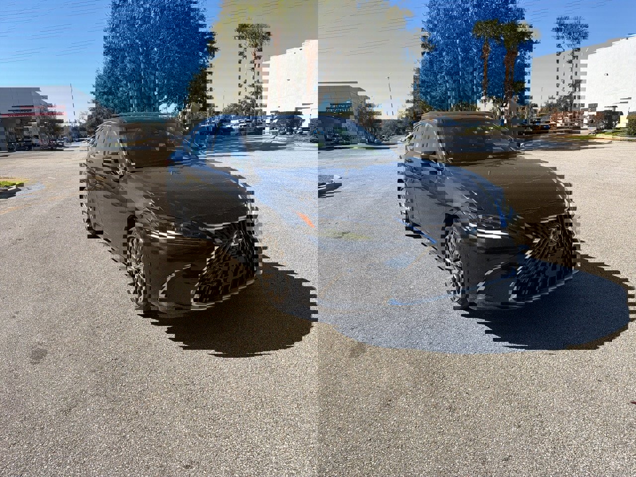 Used 2024 Lexus ES 350 Ultra Luxury image 7