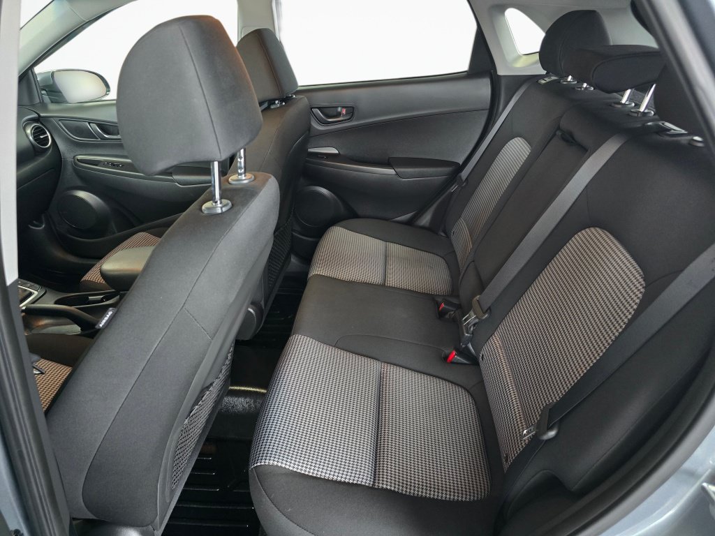 Used 2021 Hyundai Kona SEL Plus w/ Cargo Package AWD/4WD image 38