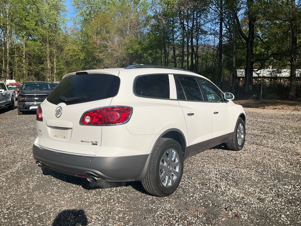 Used 2011 Buick Enclave CXL image 5