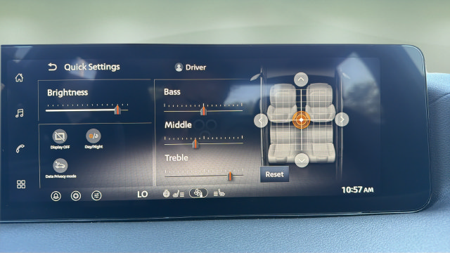 New 2027 Nissan Sentra SV w/ SV Convenience Package FWD image 32