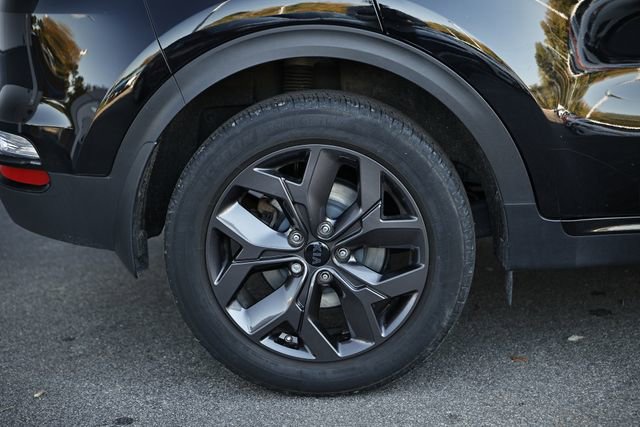 Used 2022 Kia Sportage Nightfall Edition image 6