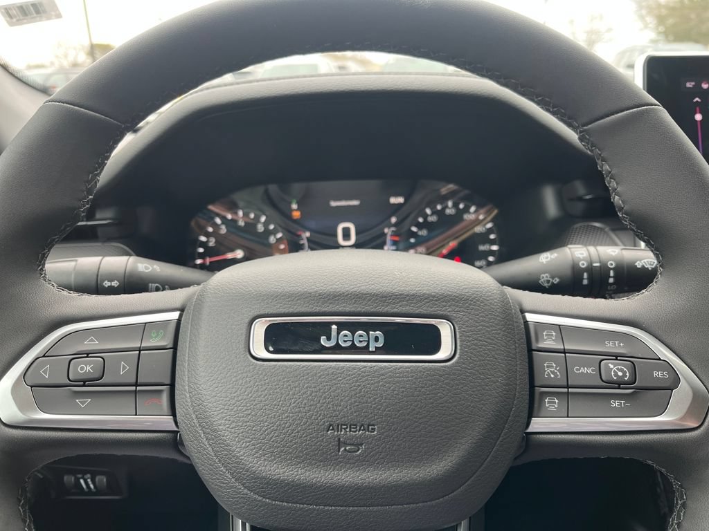 New 2026 Jeep Compass Limited AWD/4WD image 15
