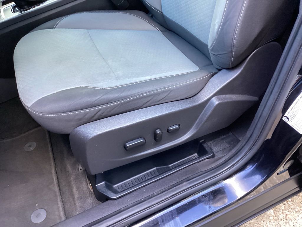 Used 2017 Ford Escape SE image 29