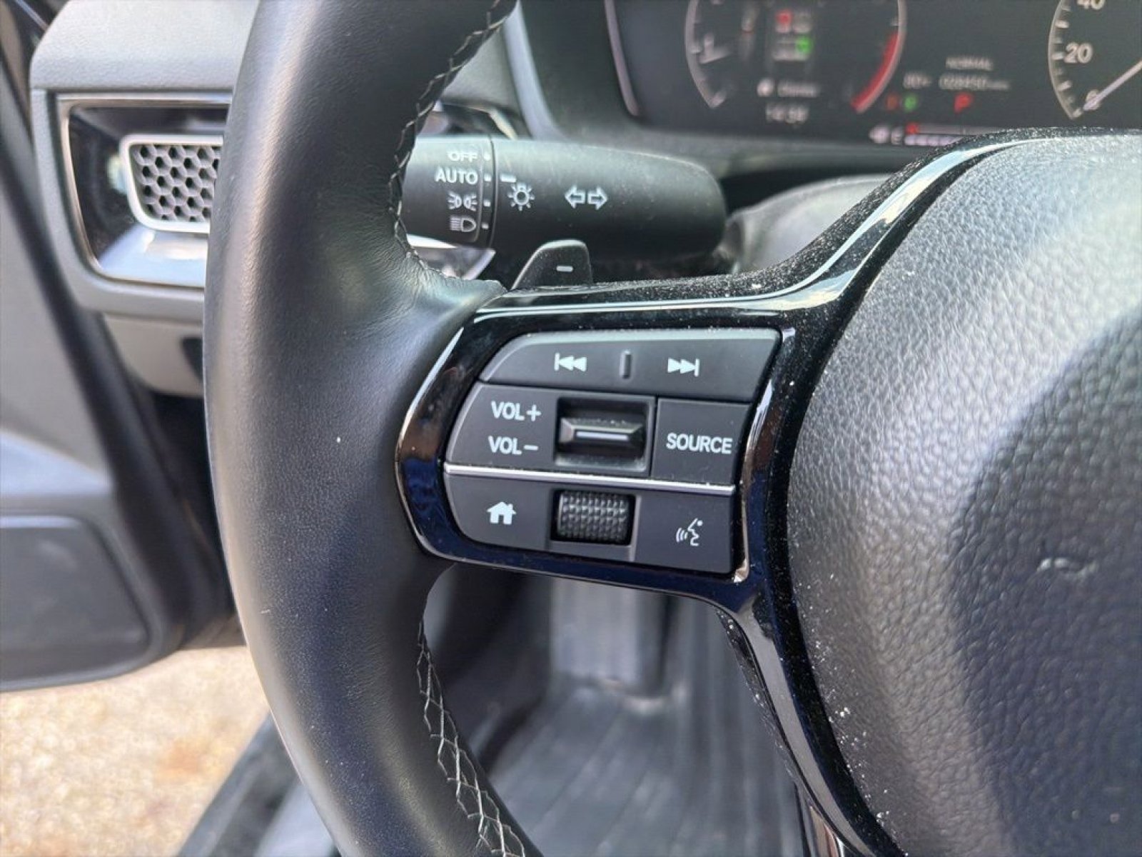 Certified 2024 Honda Civic Sport image 12