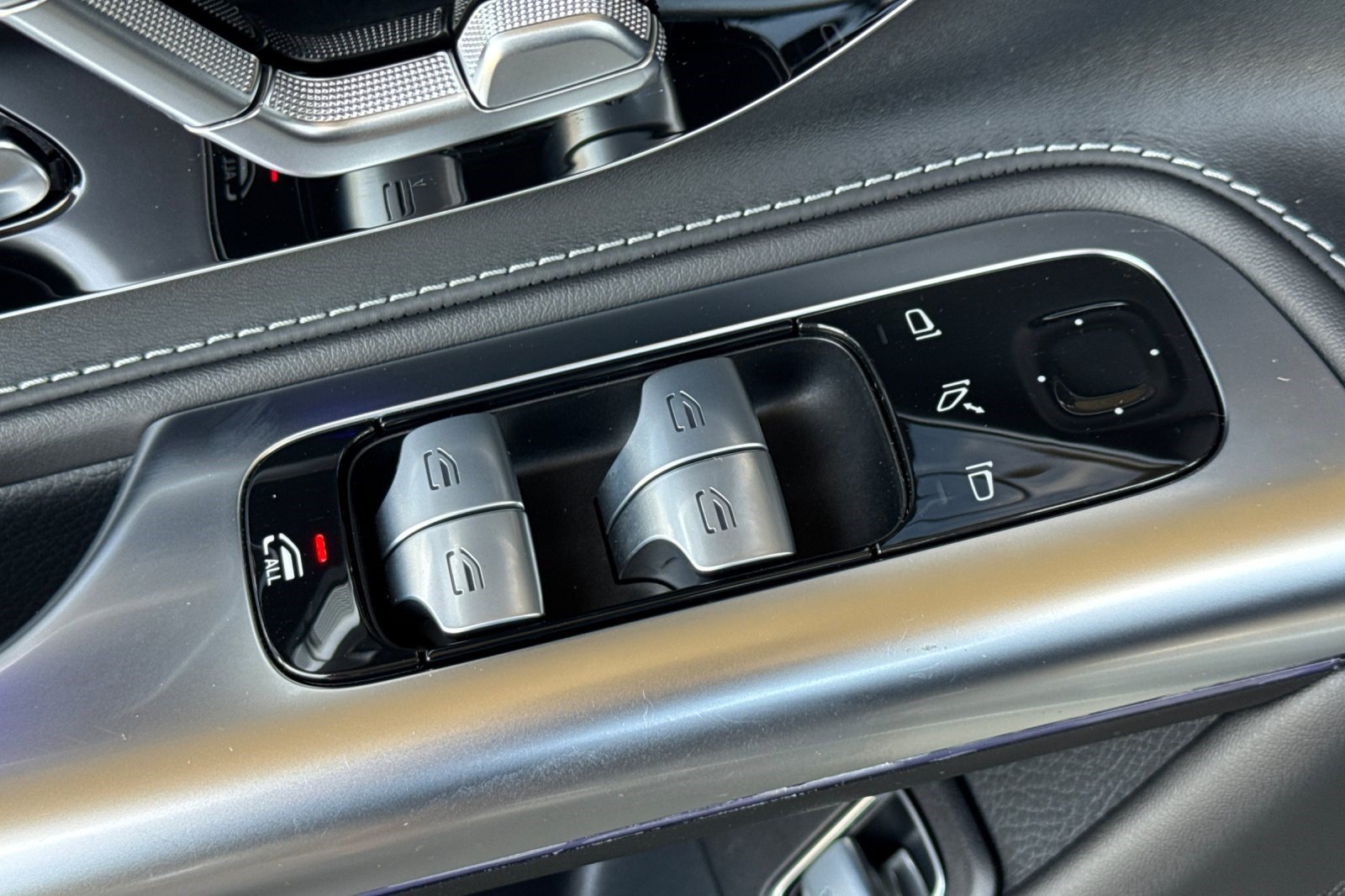Certified 2023 Mercedes-Benz SL 43 AMG image 14