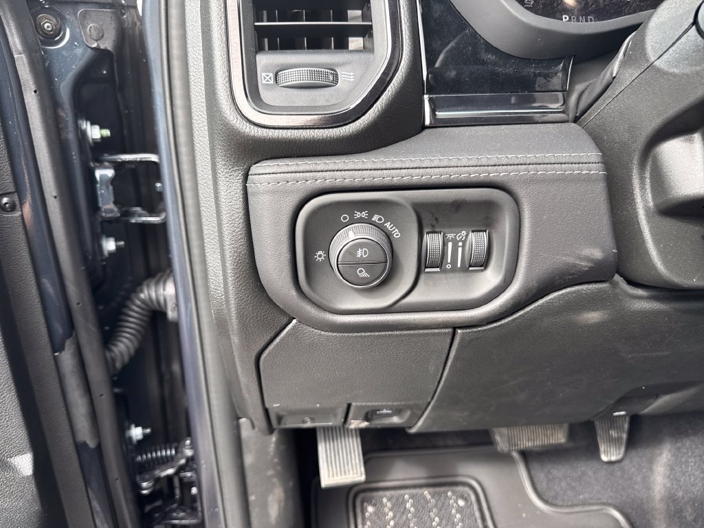 New 2027 RAM 2500 Limited AWD/4WD image 13