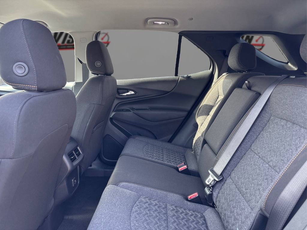 Used 2024 Chevrolet Equinox LT w/ LPO, Floor Liner Package AWD/4WD image 10
