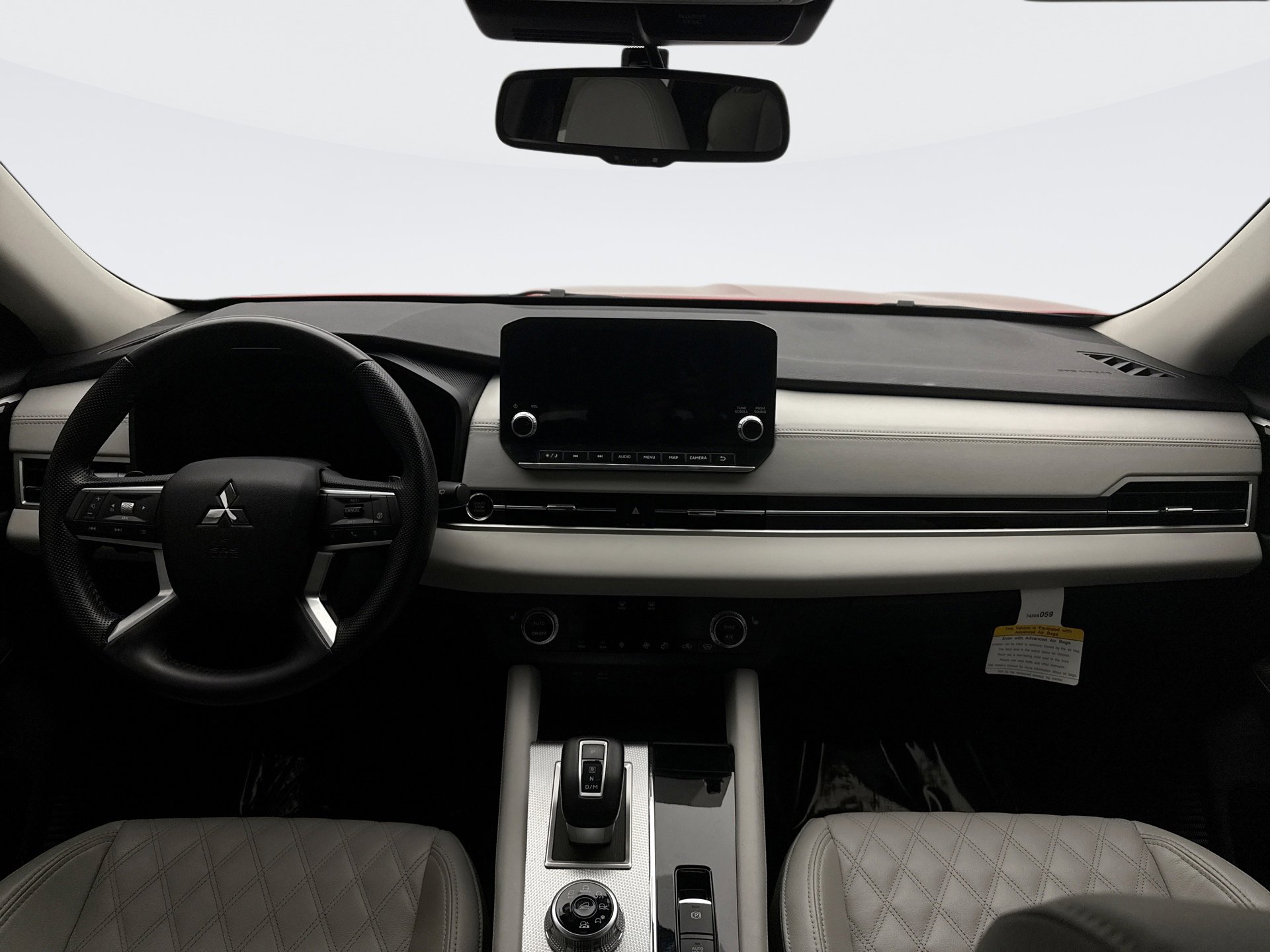 Used 2024 Mitsubishi Outlander SEL image 14