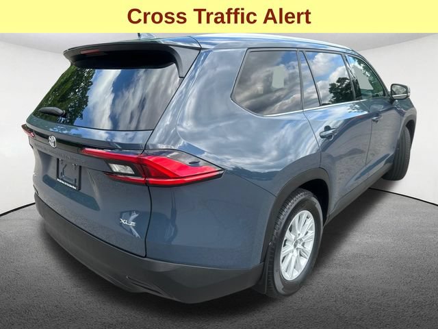 Used 2024 Toyota Grand Highlander AWD image 10