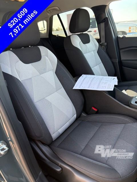 Used 2025 Chevrolet Trax LS w/ LS Convenience Package FWD image 28