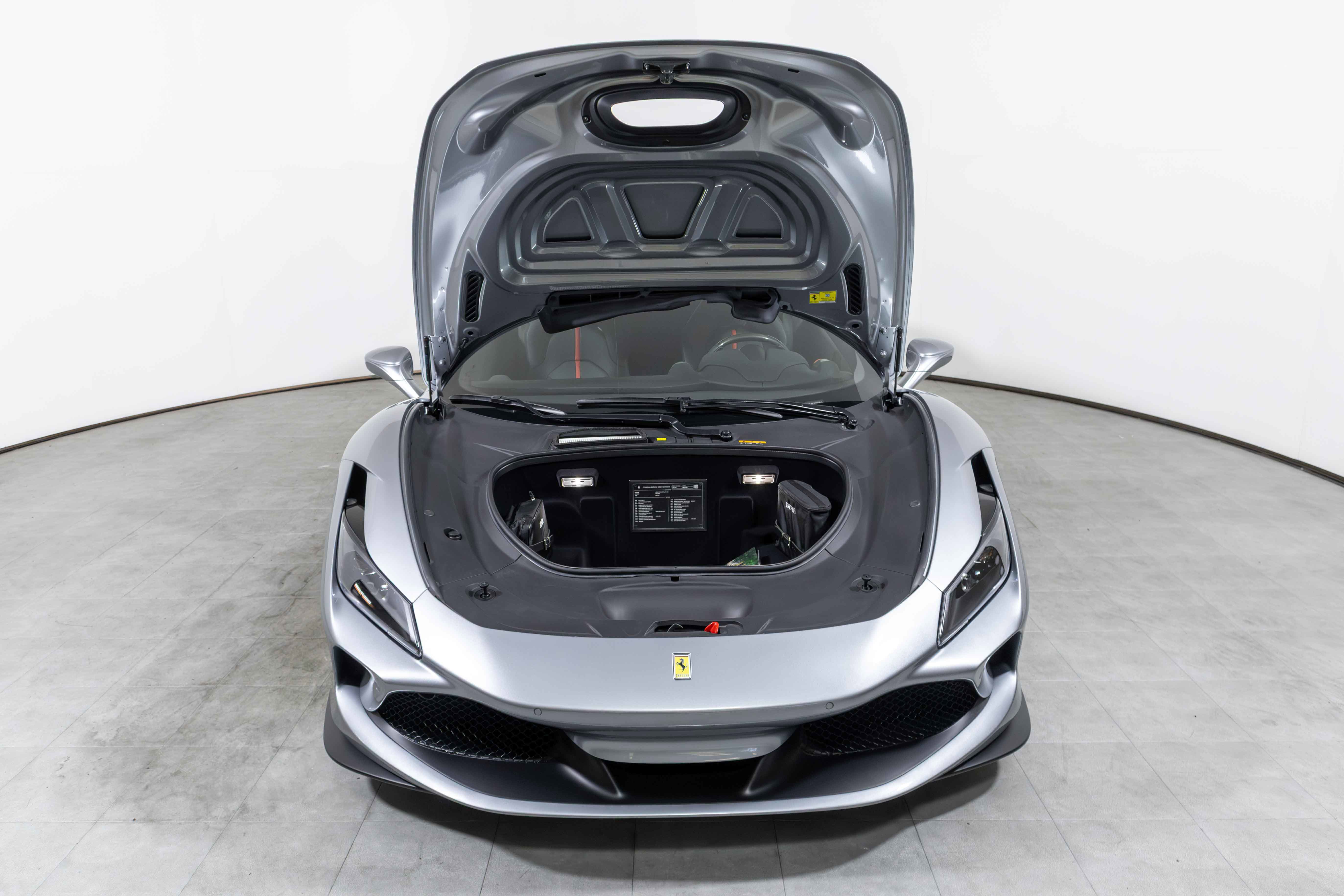 Used 2023 Ferrari F8 Tributo image 11