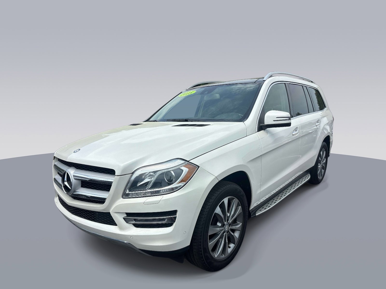 Used 2015 Mercedes-Benz GL 450 4MATIC image 4