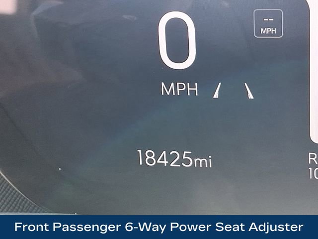 Used 2025 Buick Enclave Preferred AWD/4WD image 6