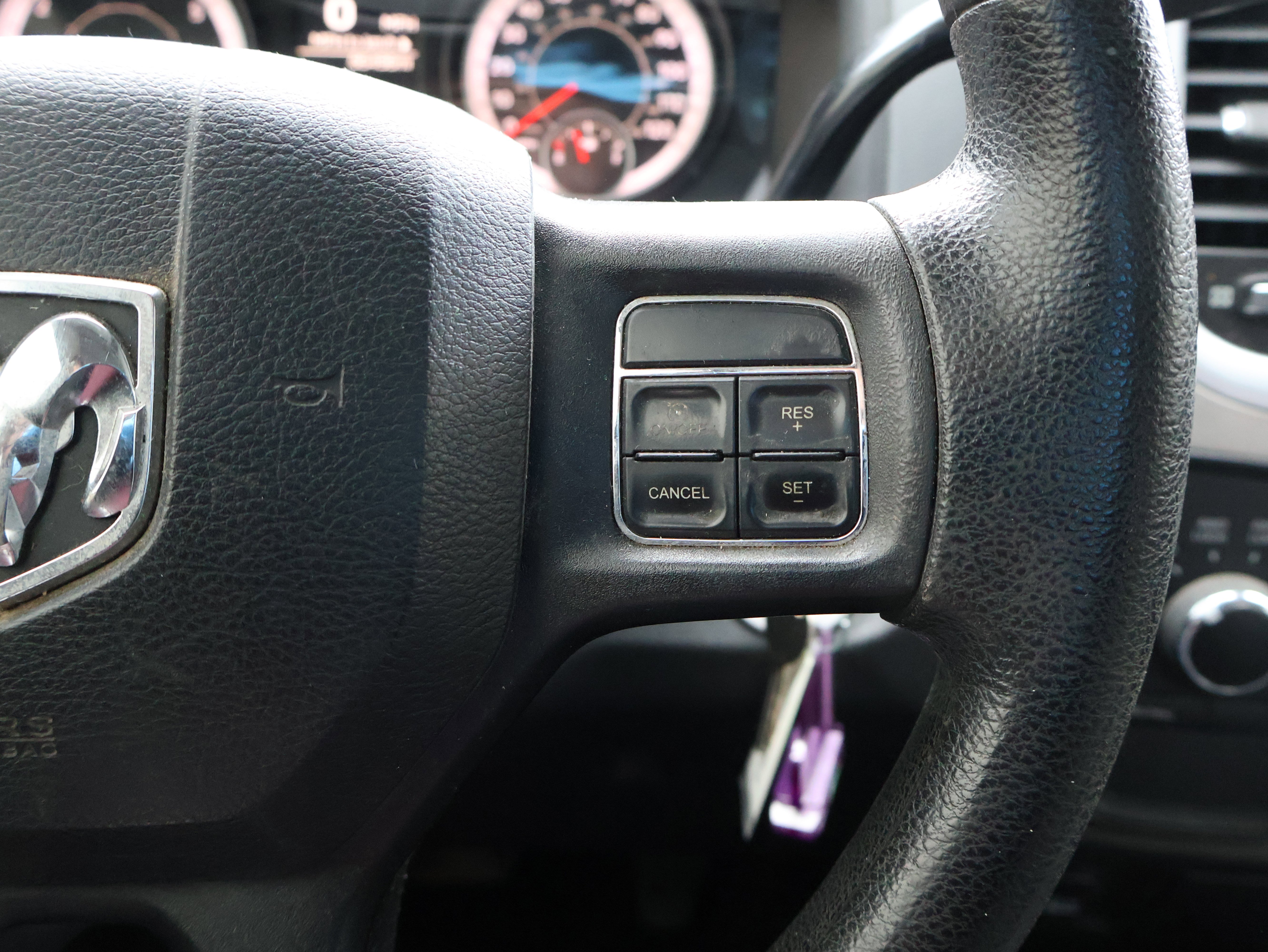 Used 2016 RAM 2500 SLT image 36