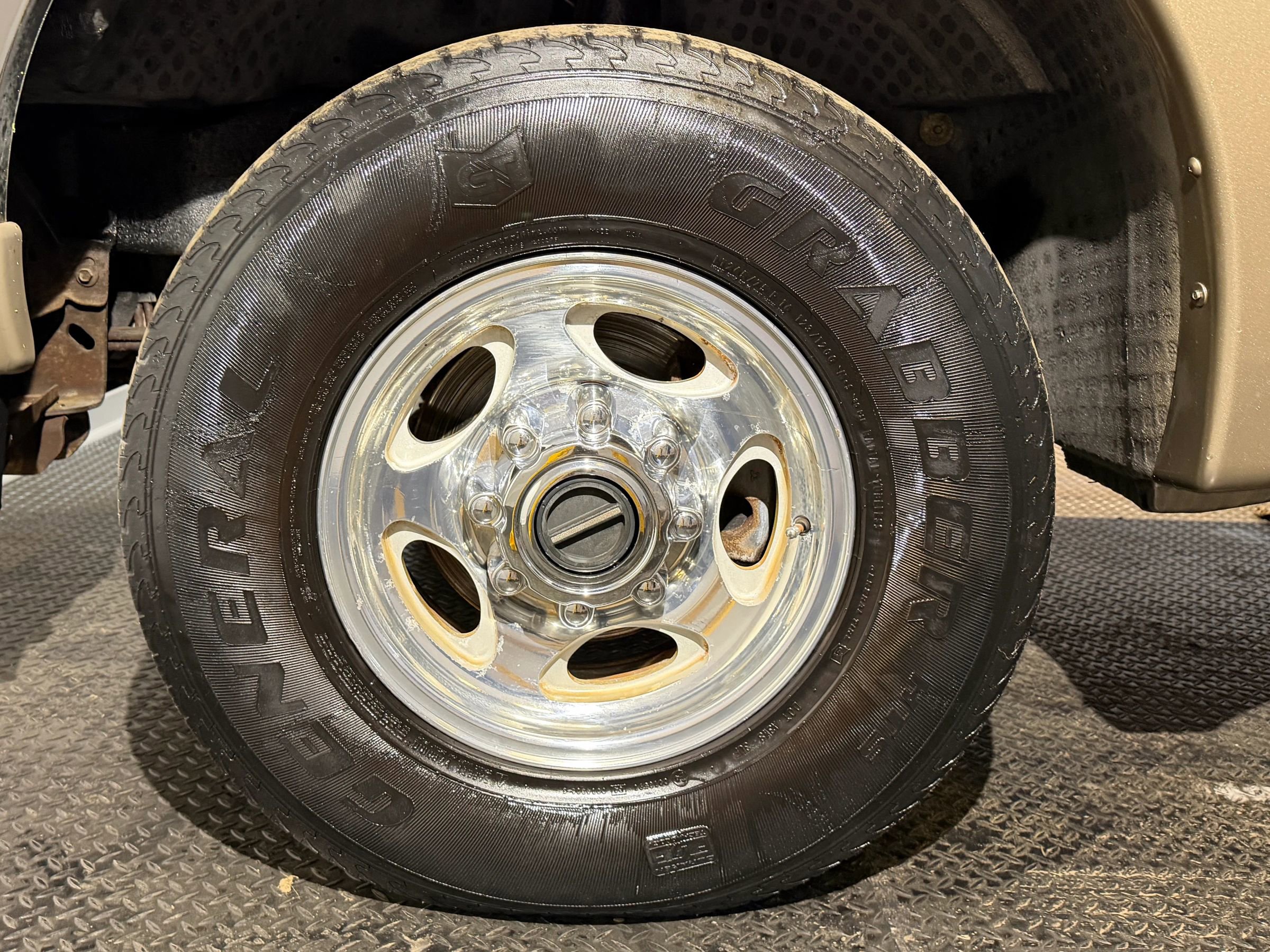 Used 2000 Ford Excursion Limited AWD/4WD image 11
