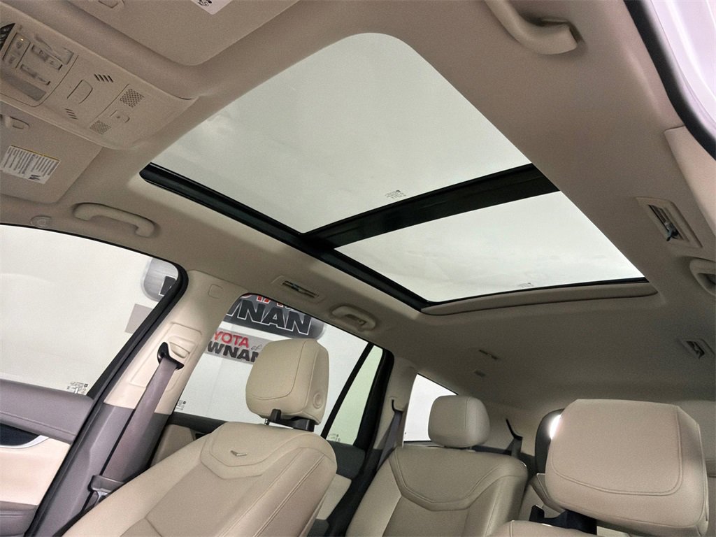 Used 2020 Cadillac XT6 Premium Luxury image 2