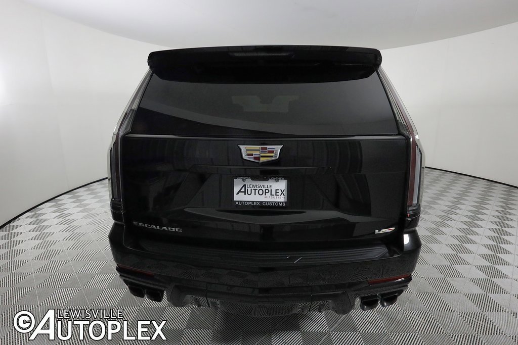 Used 2025 Cadillac Escalade V image 7