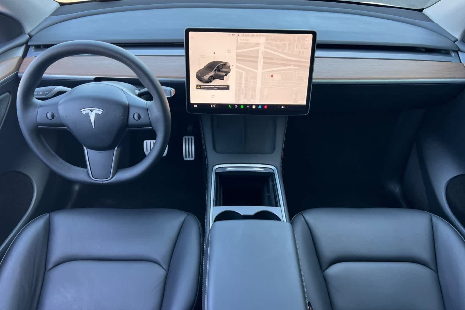 Used 2024 Tesla Model Y Performance video 3