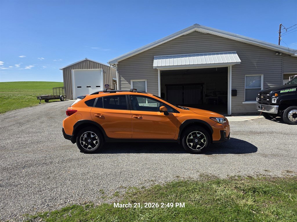 Used 2018 Subaru Crosstrek 2.0i Premium w/ Eyesight System image 4