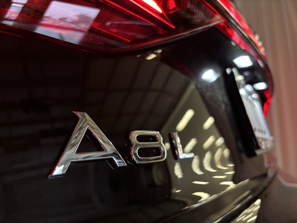 New 2025 Audi A8 L 3.0T image 39