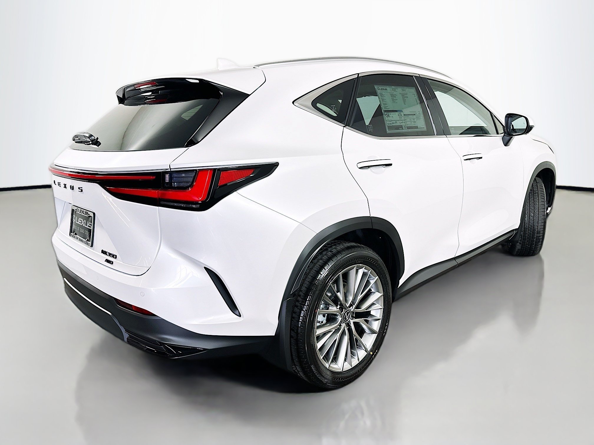 Certified 2025 Lexus NX 350 AWD w/ Accessory Package (2T) image 7