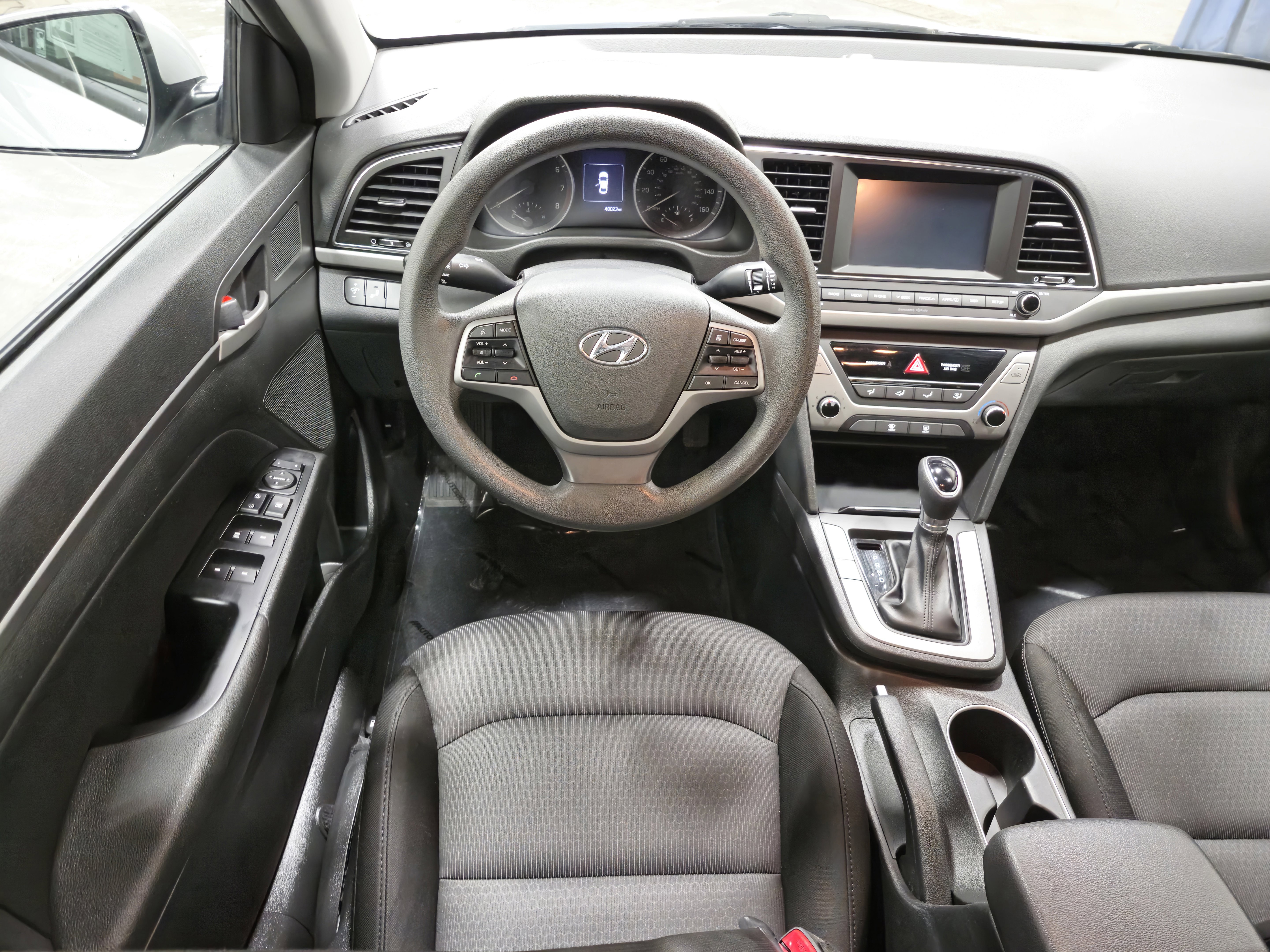 Used 2018 Hyundai Elantra SEL image 24