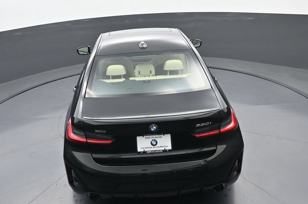 New 2026 BMW 330i xDrive Sedan w/ M Sport Package AWD/4WD image 34