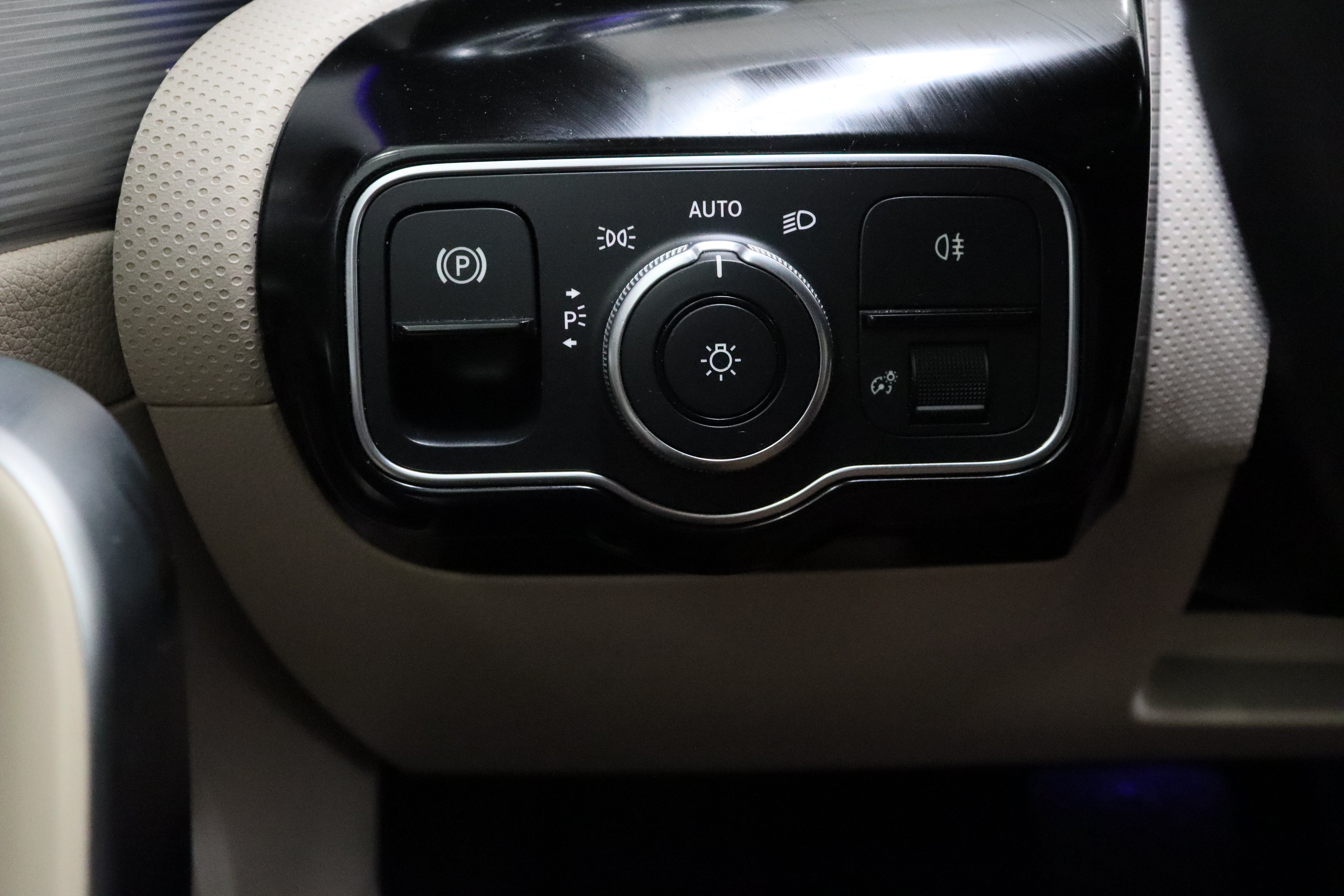 Used 2021 Mercedes-Benz A 220 image 25