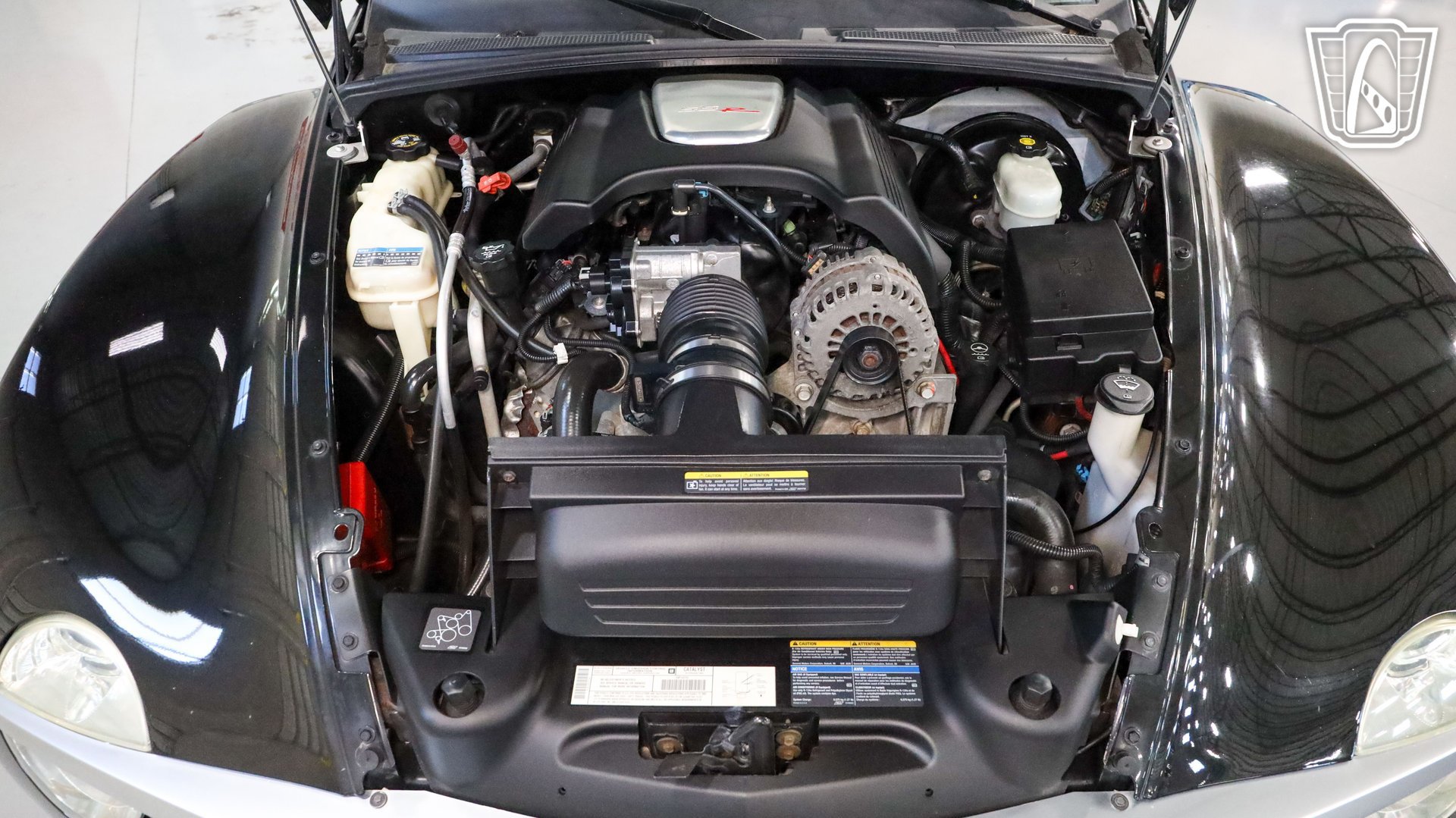 Used 2003 Chevrolet SSR w/ Preferred Equipment Group RWD image 3