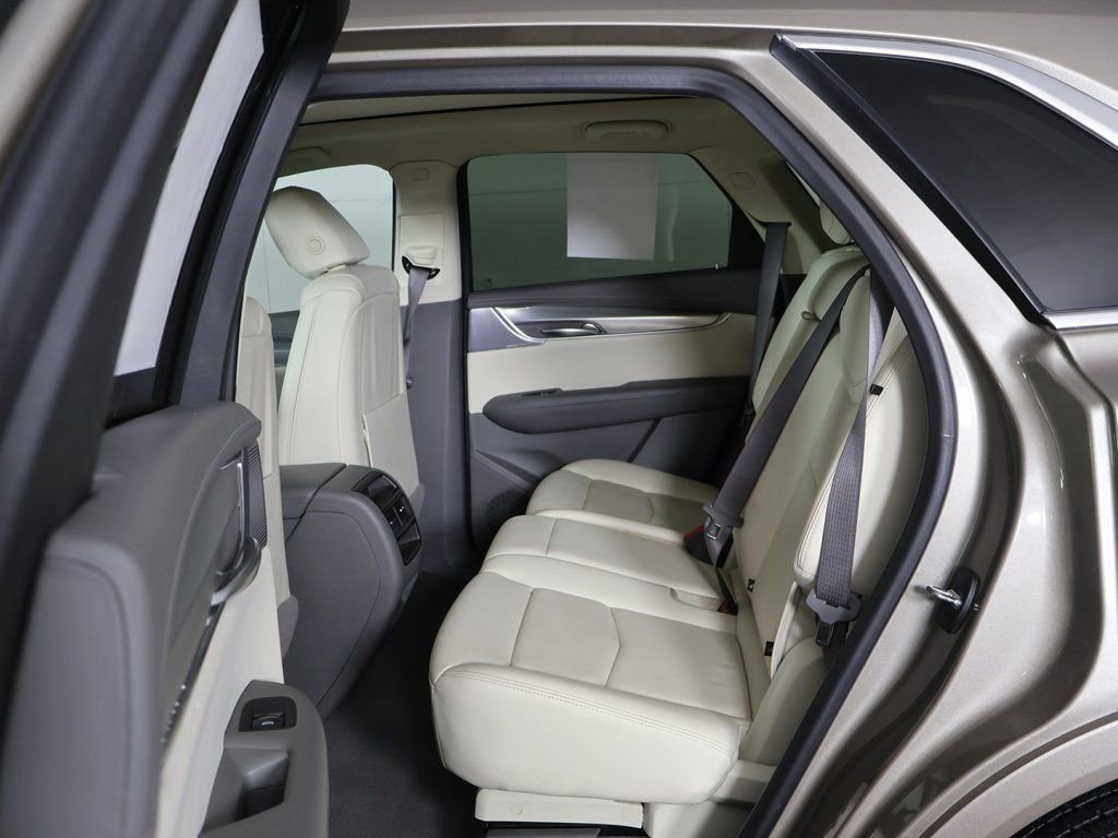 Used 2023 Cadillac XT5 Premium Luxury image 33