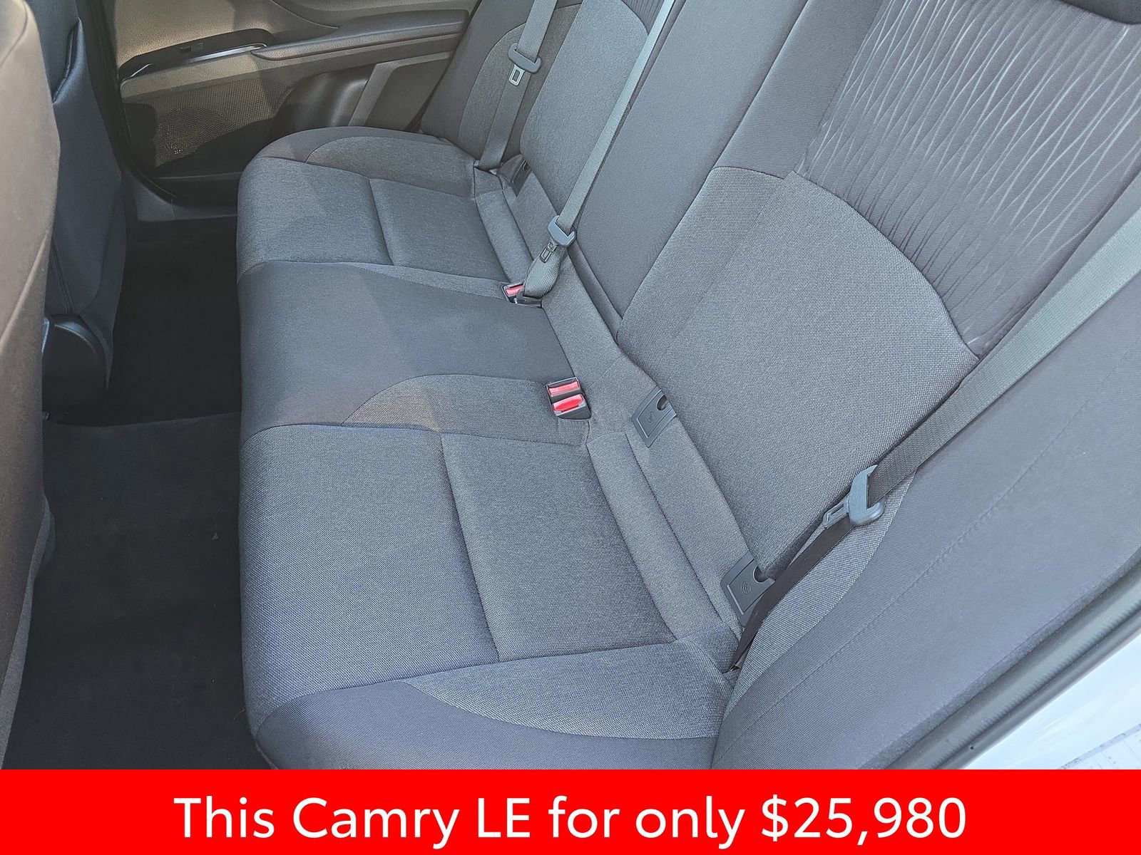 Used 2025 Toyota Camry LE image 19