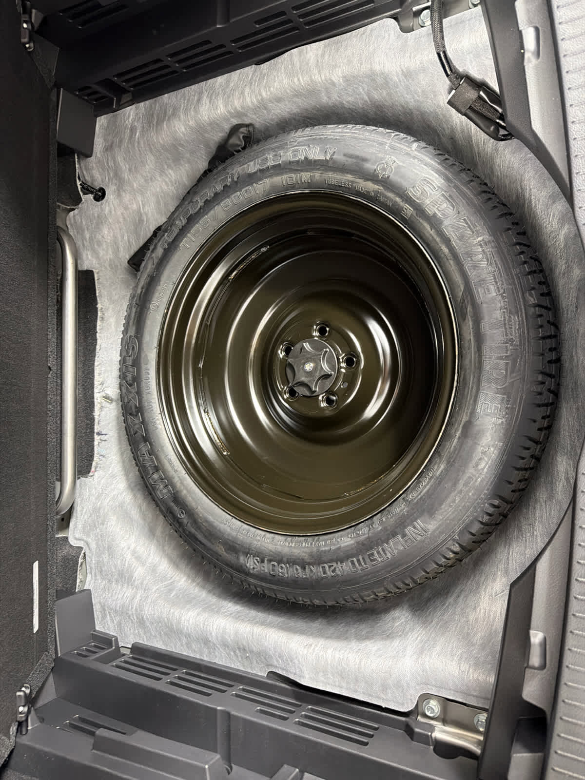 New 2026 Nissan Rogue SV image 6