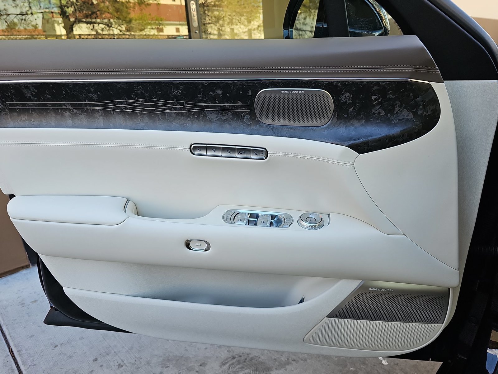Certified 2026 Genesis G90 3.5T AWD/4WD image 27