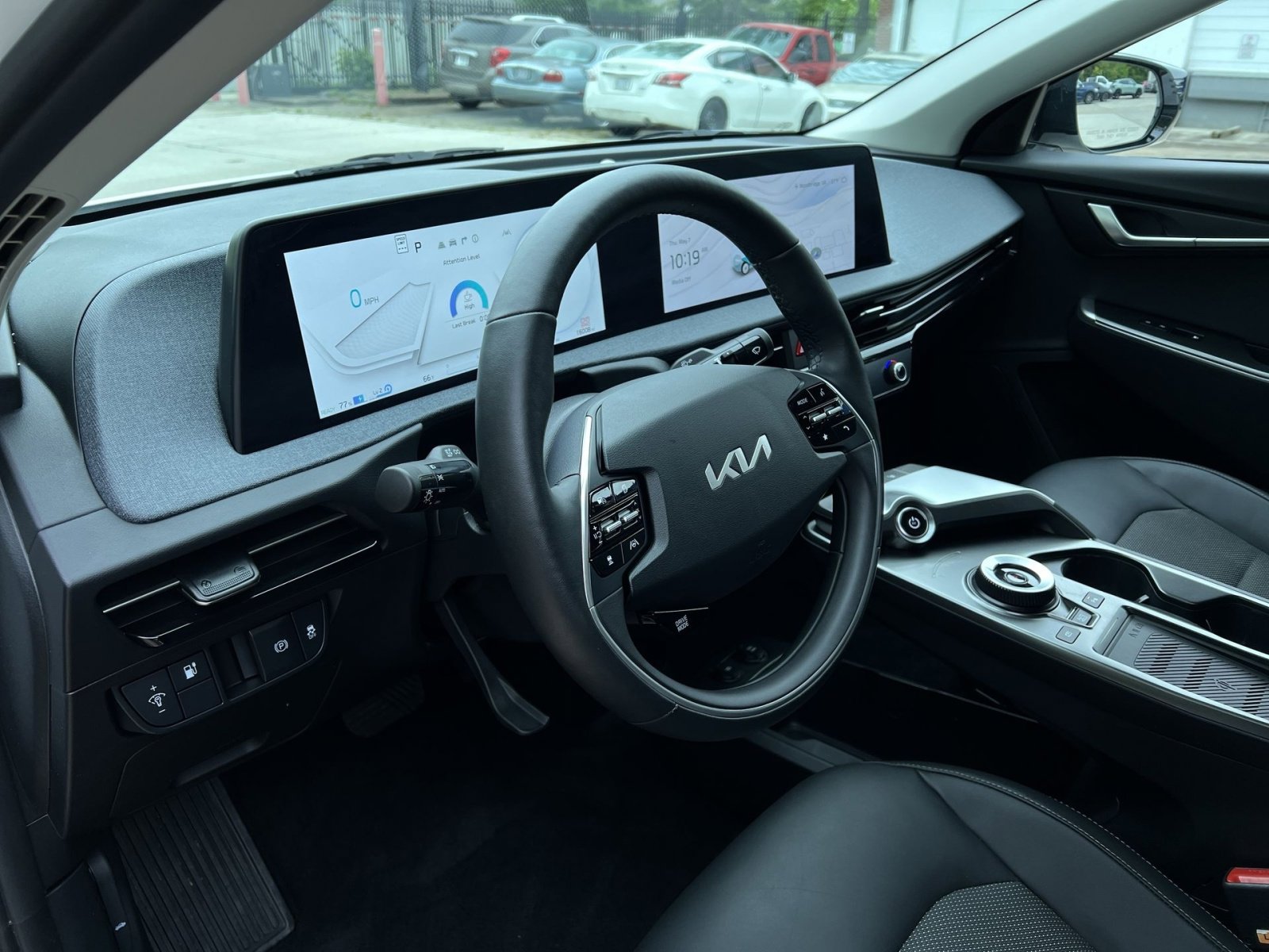 Used 2024 Kia EV6 Light AWD/4WD image 29