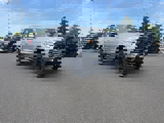 Used 2022 Toyota Tacoma SR5