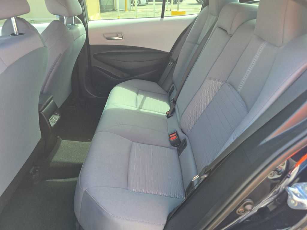 Used 2025 Toyota Corolla SE FWD image 12