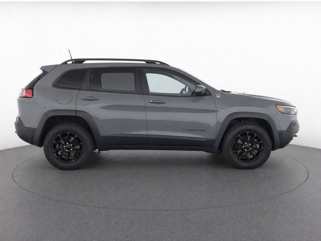 Used 2021 Jeep Cherokee Latitude Lux w/ Sun & Sound Group AWD/4WD image 10