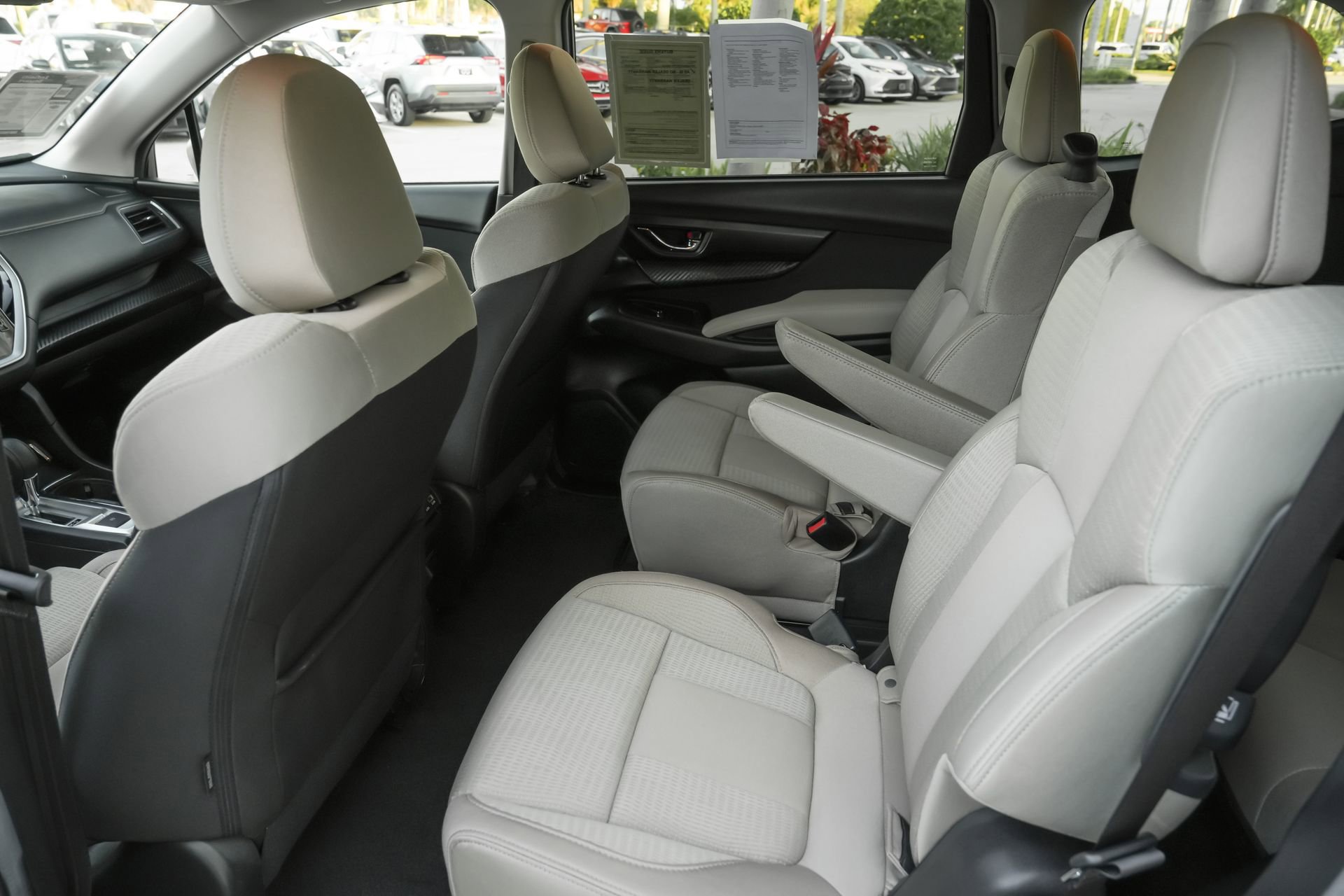 Used 2024 Subaru Ascent Premium w/ Convenience Package image 31