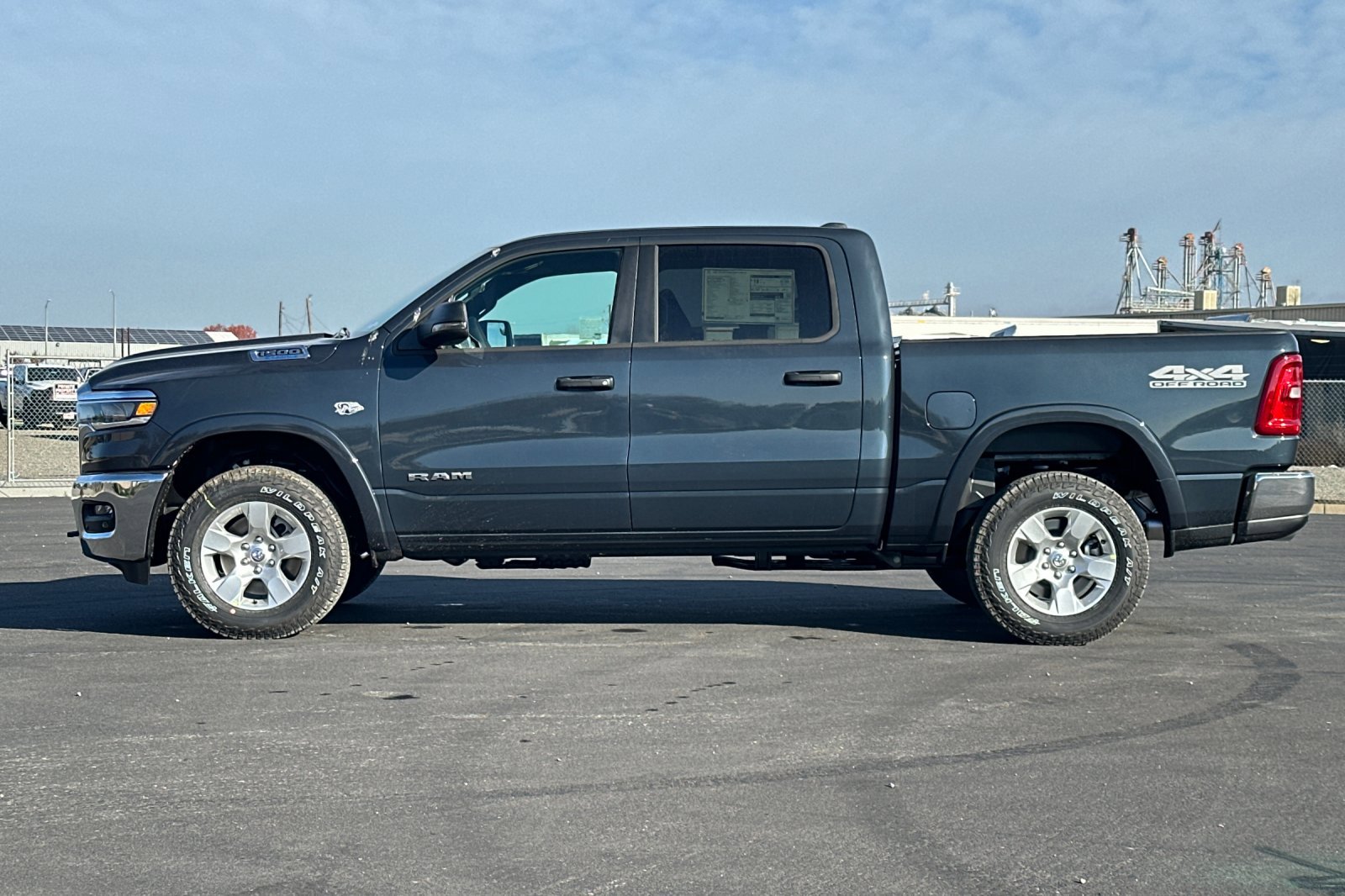 New 2026 RAM 1500 4x4 Crew Cab image 6